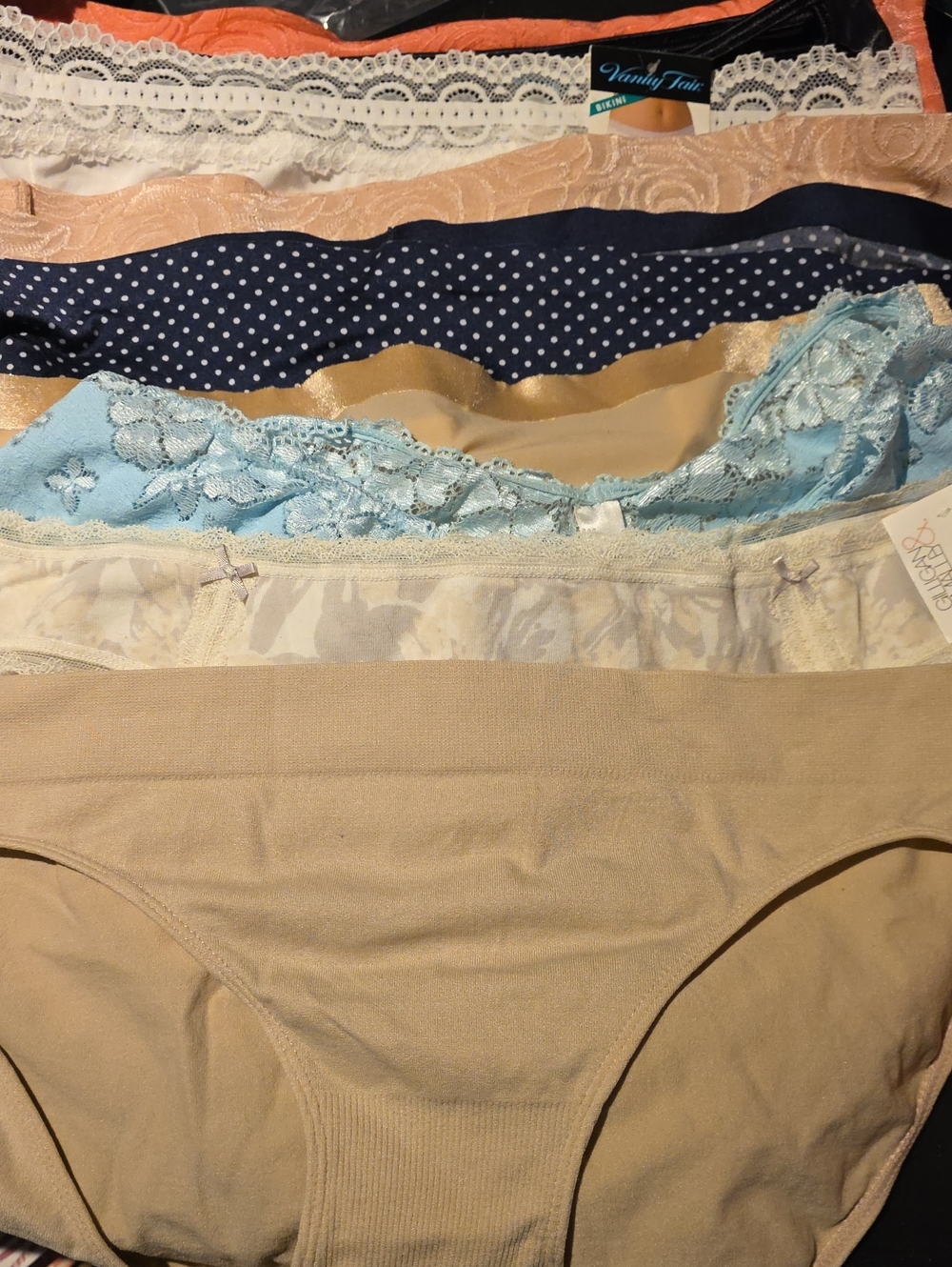 Vanity Fair Women's Neutral Cotton-Blend Briefs - 8 Prs